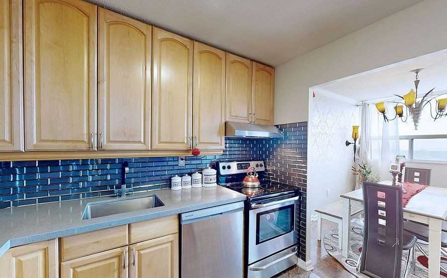 530 Lolita Gardens #1704 - Photo 5 of 22