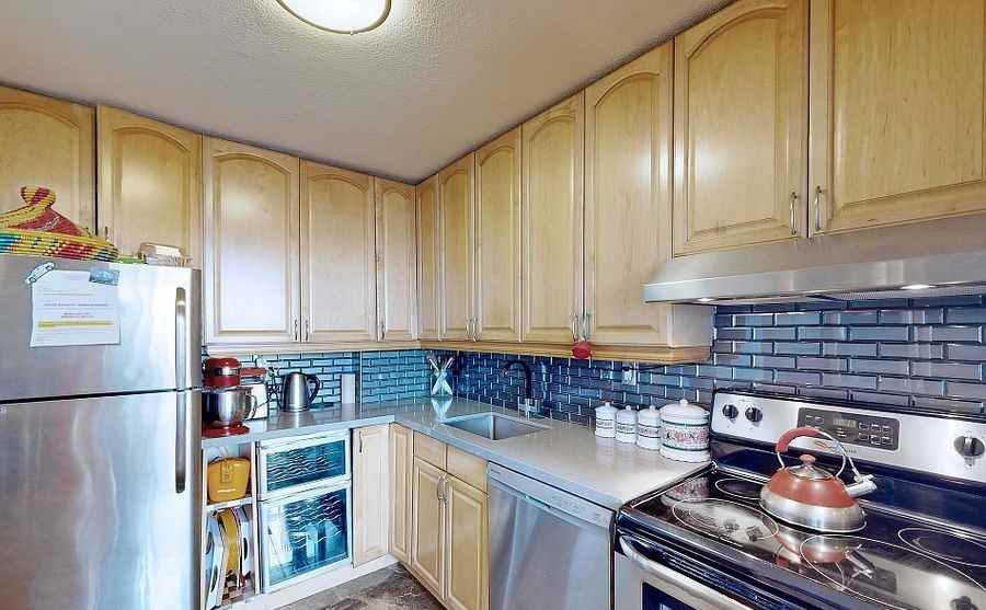 530 Lolita Gardens #1704 - Photo 7 of 22