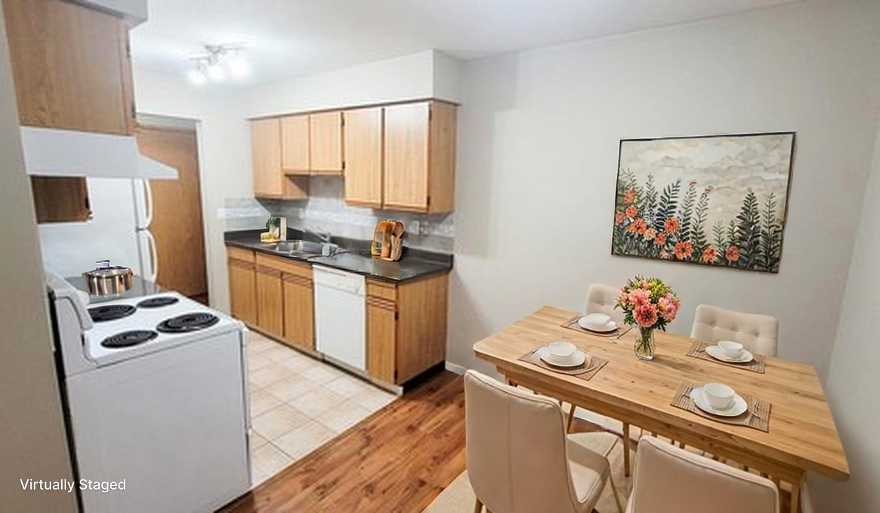 Sunshine Apartments - Photo 3 of 21