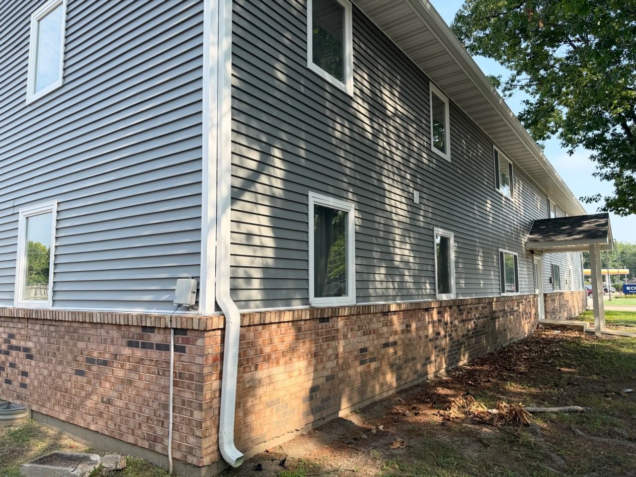 151 S Durkin Dr - Photo 2 of 3