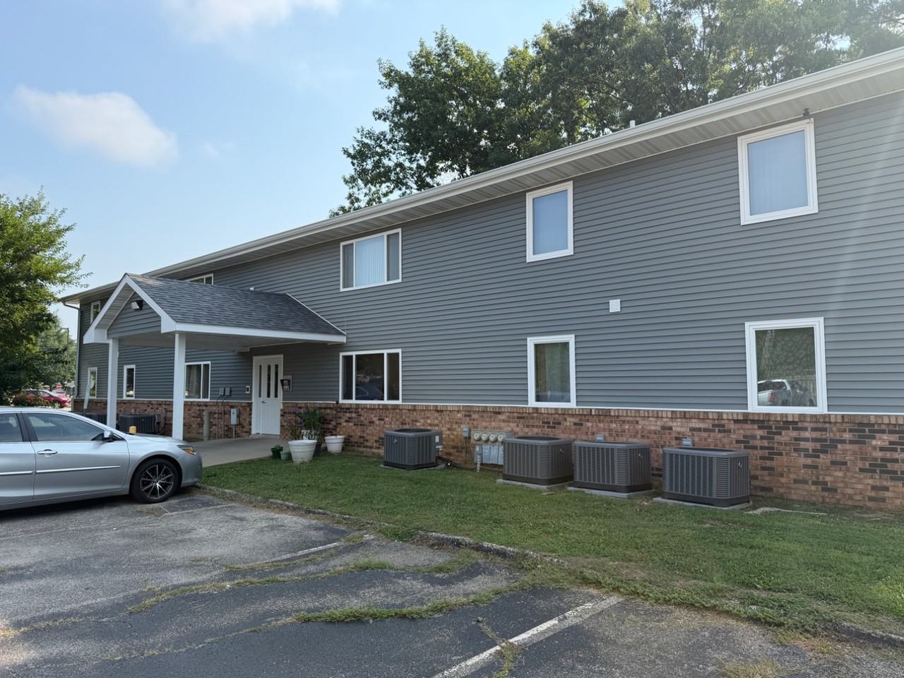 151 S Durkin Dr - Photo 3 of 3