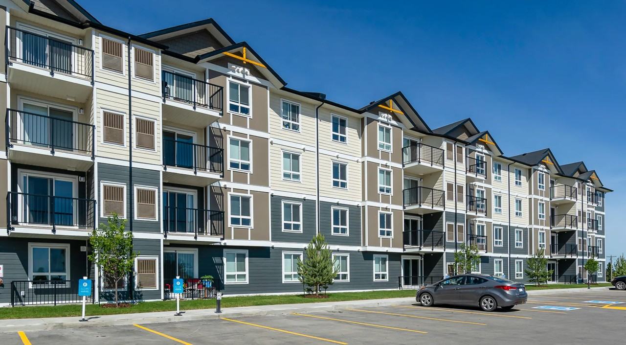 Lakecrest Apartments - Photo 3 of 16