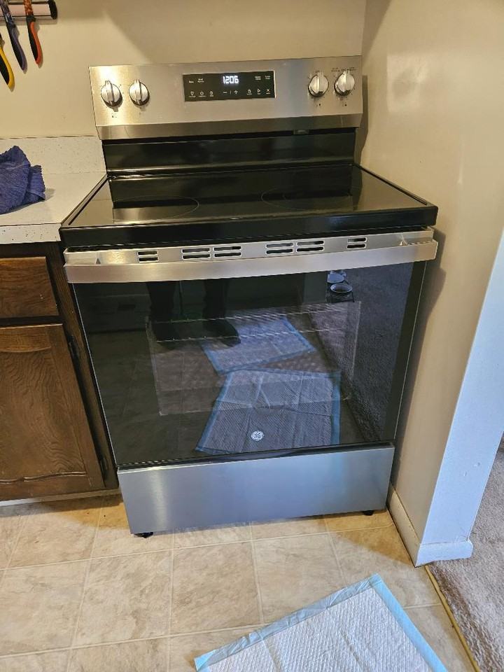 Forest View Apartments - Photo 2 of 13