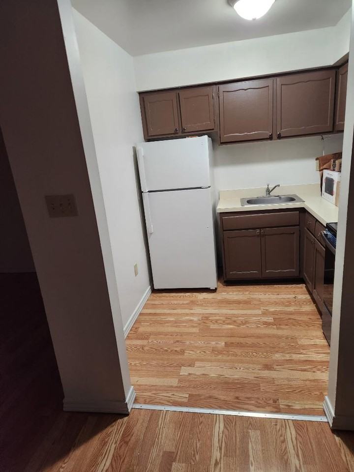 Forest View Apartments - Photo 7 of 13