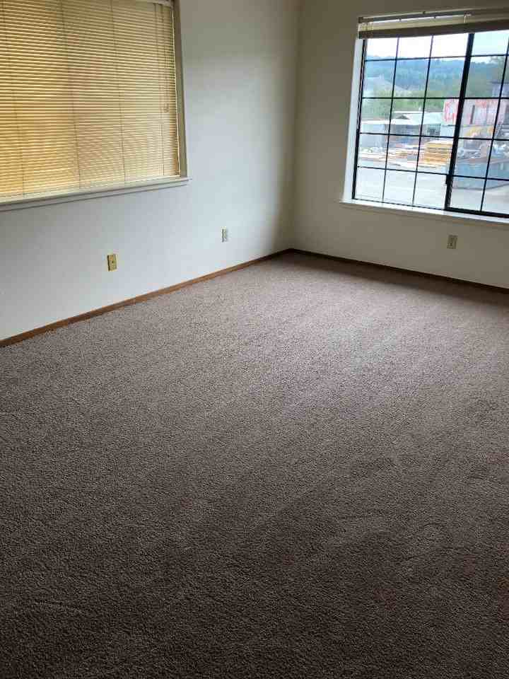 5670 W End Rd - Photo 7 of 8