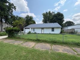 featured image of 1324 Canton St