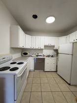 890 Home St - Photo 1 of 1
