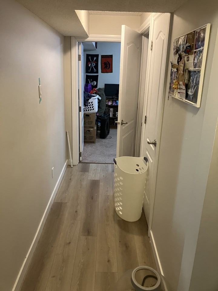 6511 134 Avenue BSMT Suite - Photo 4 of 8