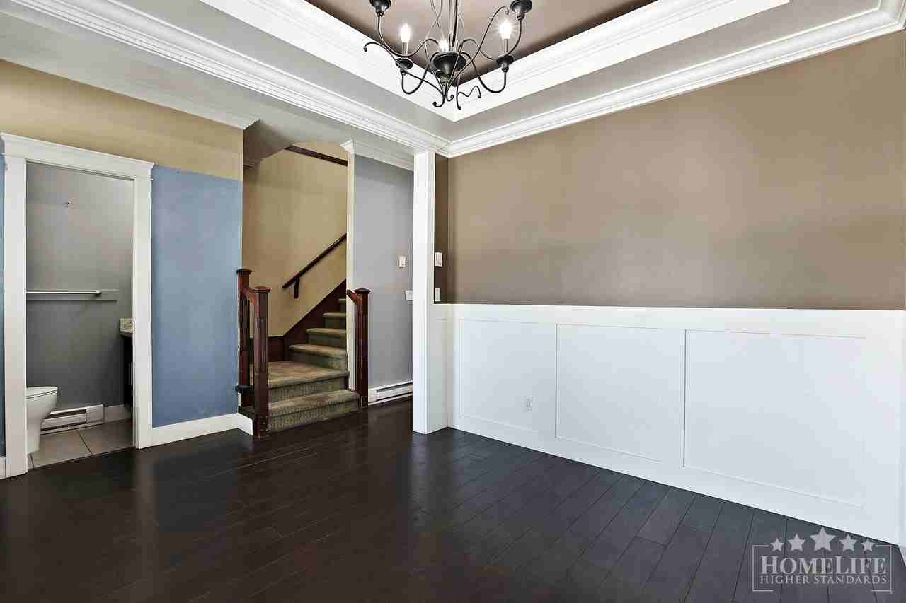 12970 60 Ave - Photo 4 of 31