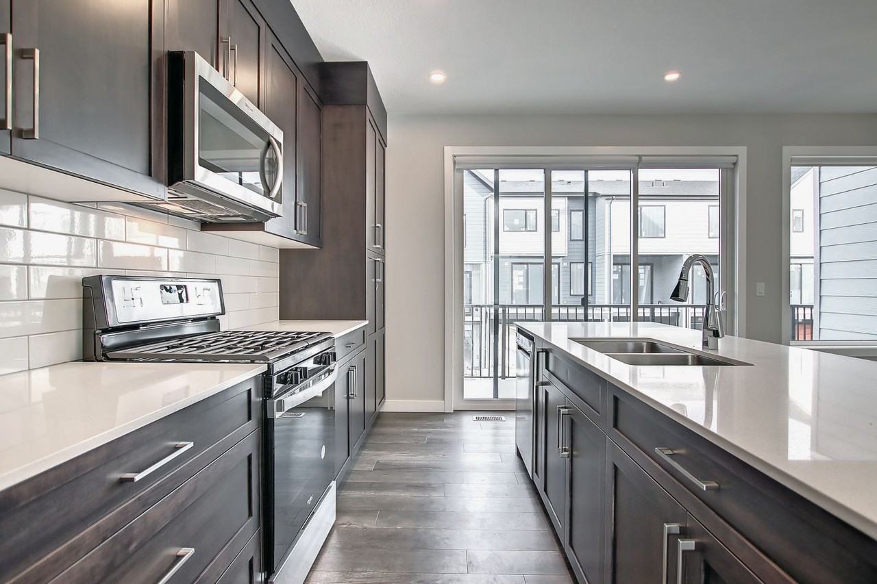 309 Evanscrest Square NW - Photo 4 of 25