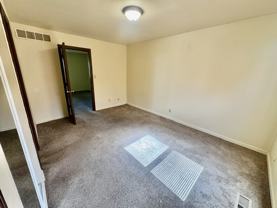 426 S Bosse Ave #426 - Photo 1 of 1