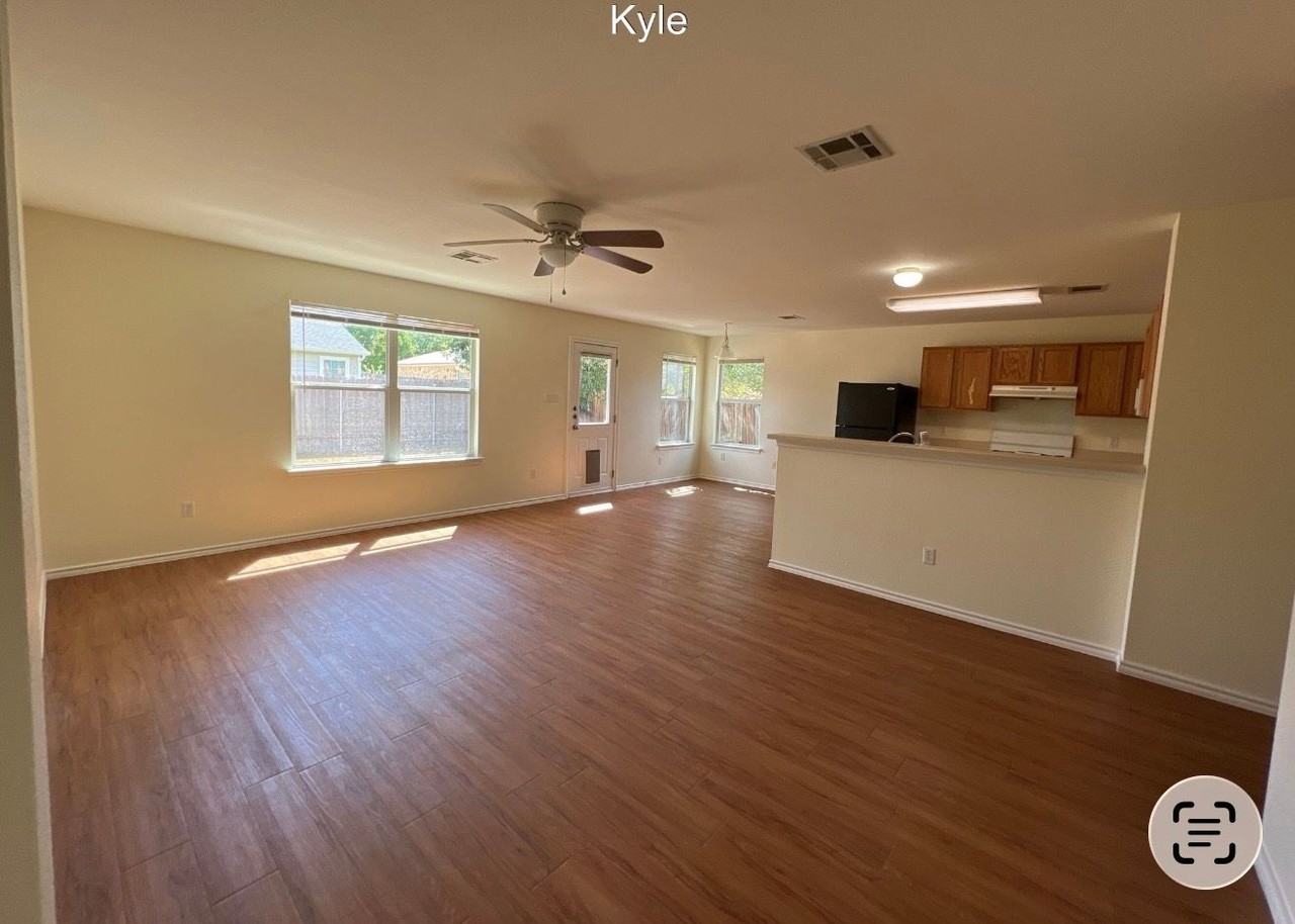 940 Goldenrod St #1 - Photo 5 of 9