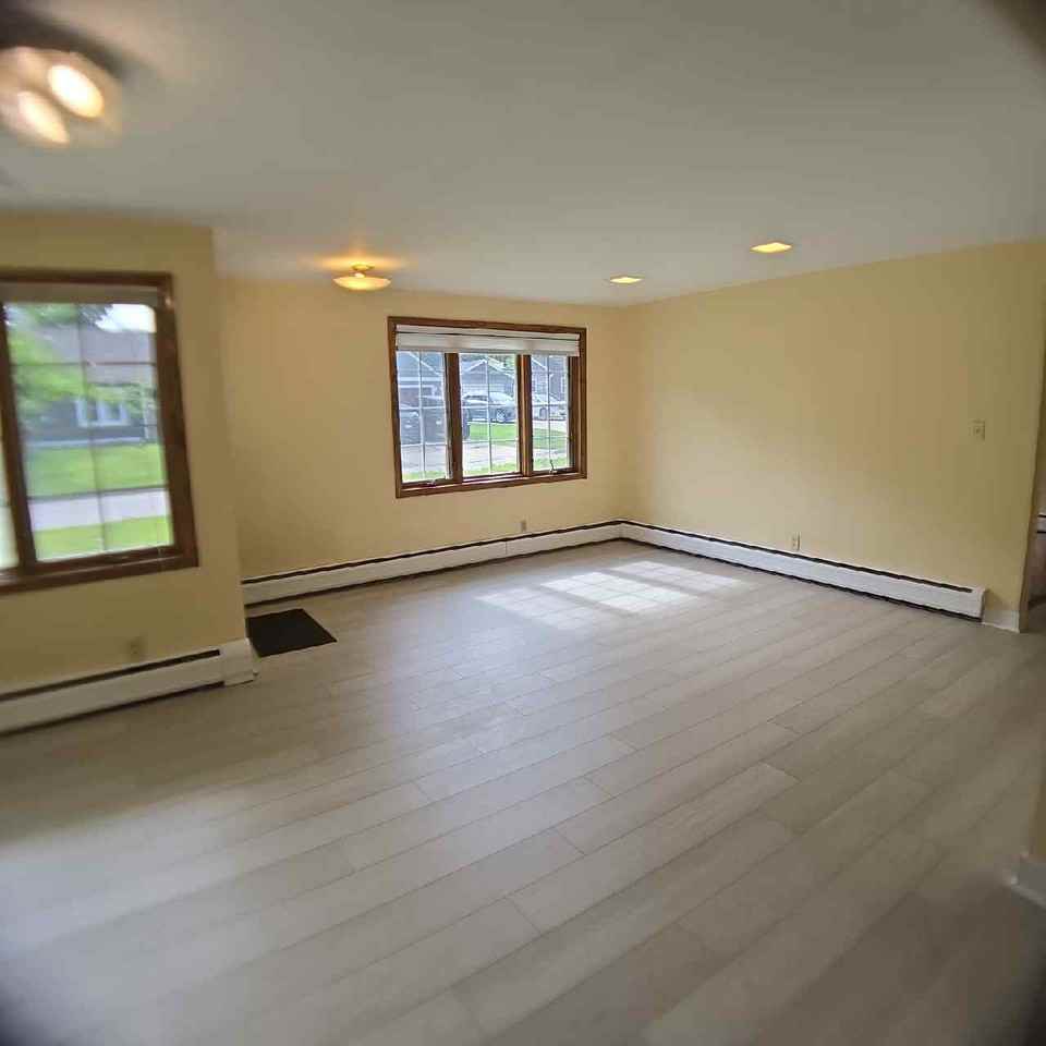 5916 Cornflower Ln #1 - Photo 7 of 14