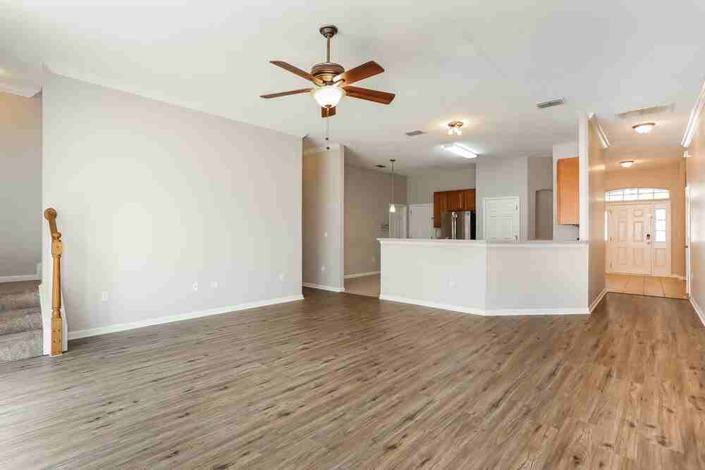 3168 Tower Oaks Dr - Photo 5 of 17