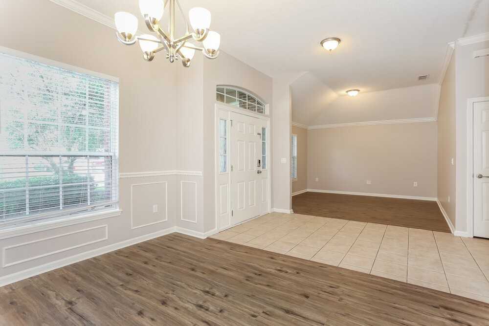 3168 Tower Oaks Dr - Photo 6 of 17