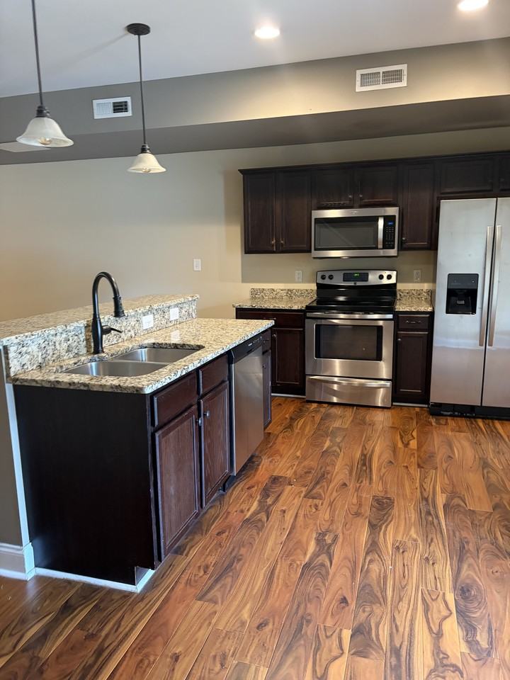 126 Capital St #1 - Photo 7 of 15