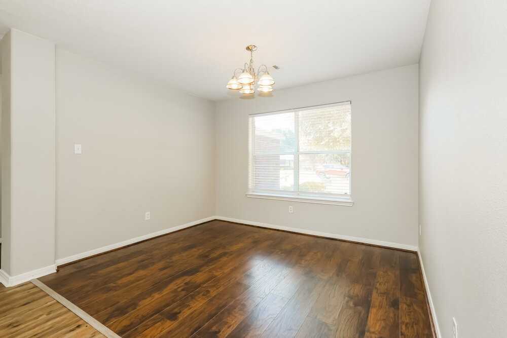 16325 Sun View Ln - Photo 6 of 16