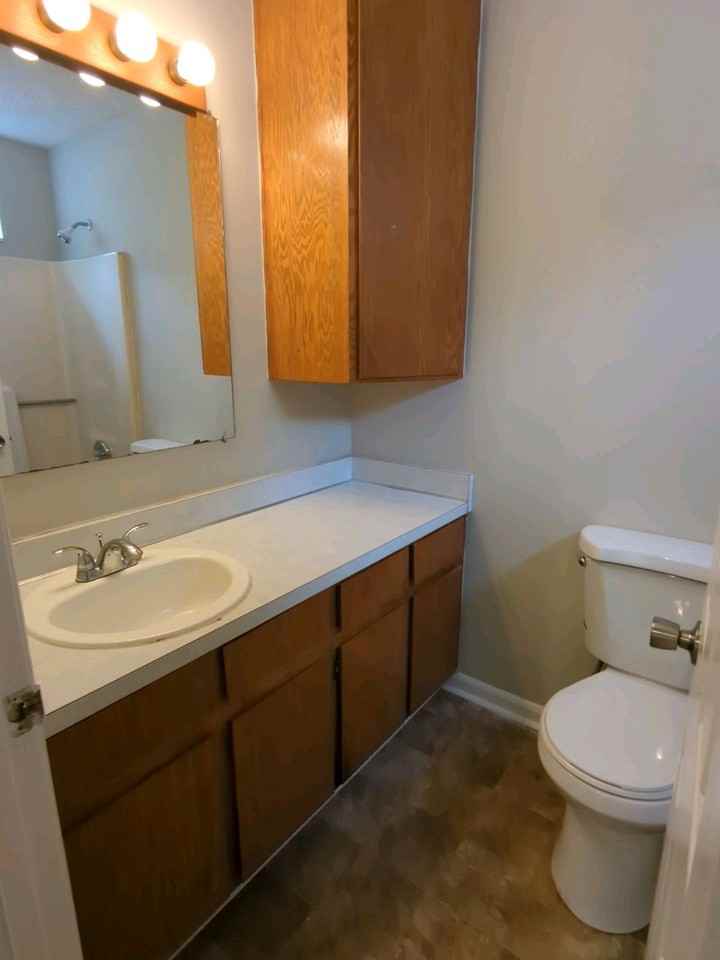 510 Park Ct #1 - Photo 2 of 3