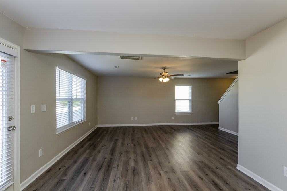 913 Cassidy Dr - Photo 7 of 17
