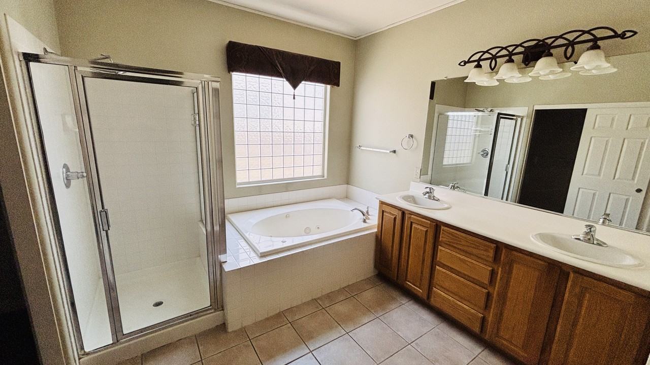 2316 Tedesca Dr #1 - Photo 6 of 8