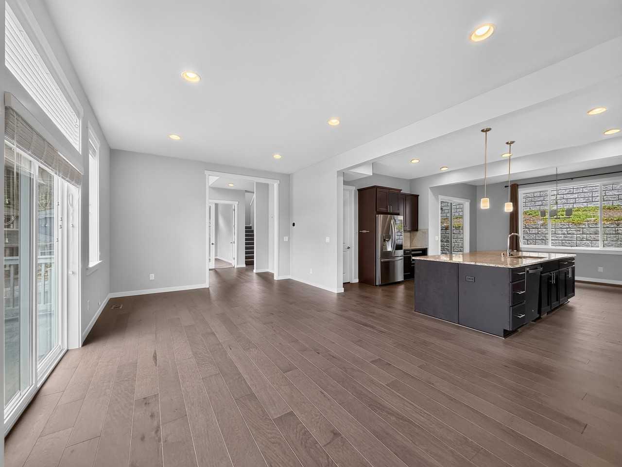 15249 Ne Woodland Pl #1 - Photo 4 of 15