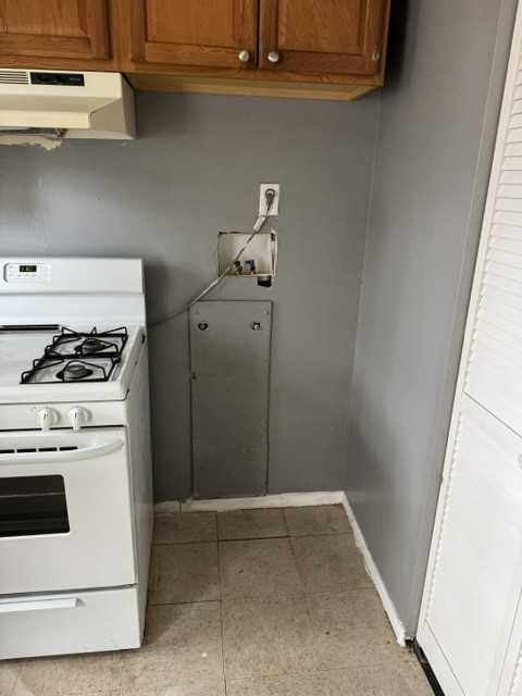 1906 Cosby St #1 - Photo 2 of 7