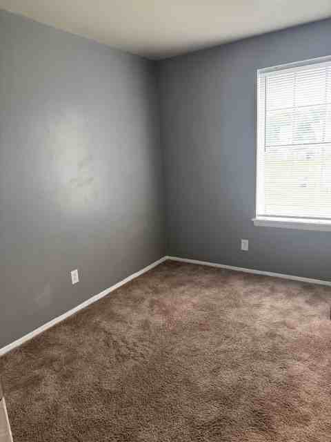 1906 Cosby St #1 - Photo 4 of 7