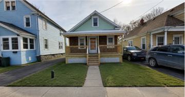 featured image of 124 Manilla St #1