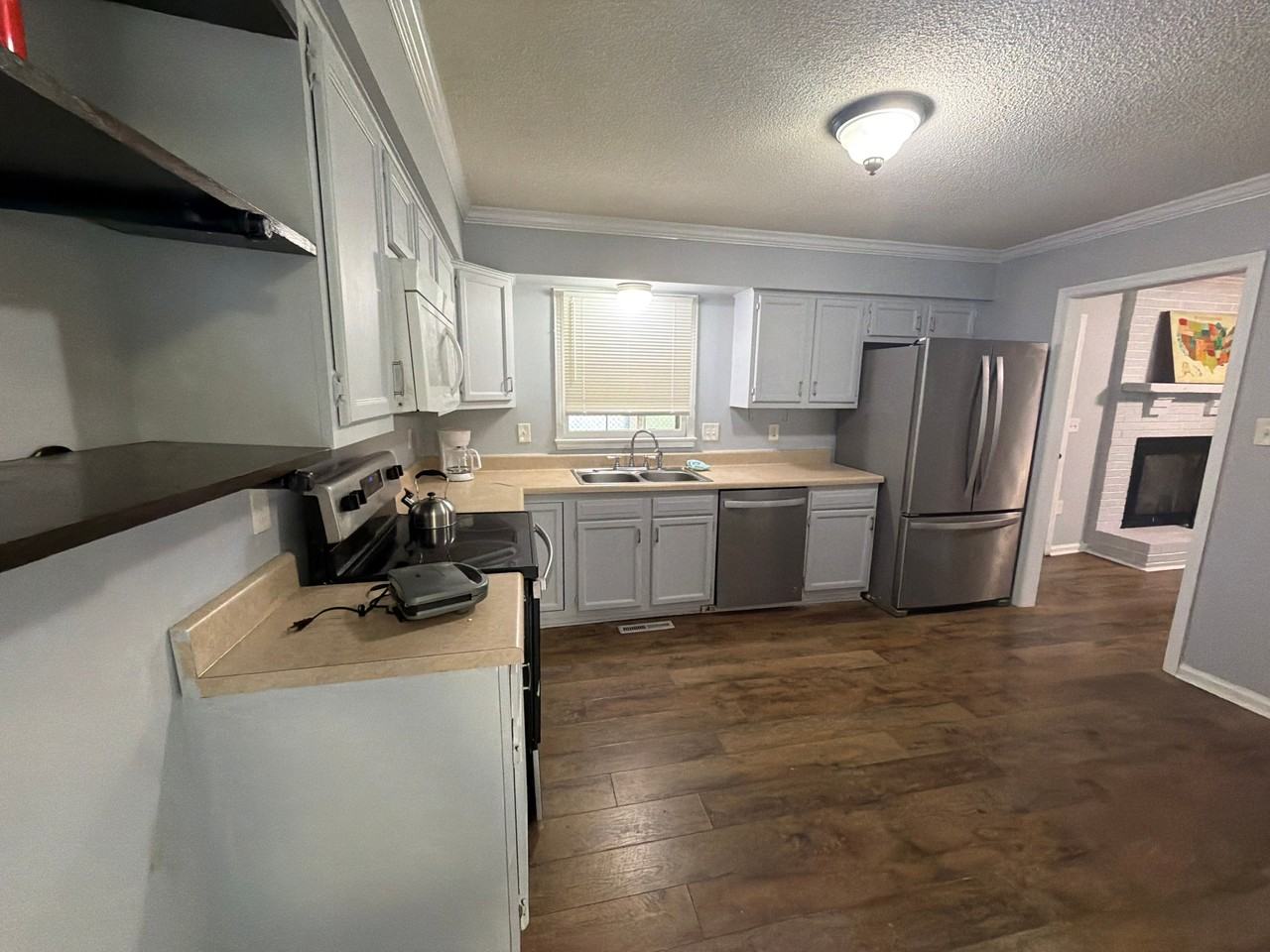 3706 Westfield St - Photo 6 of 36