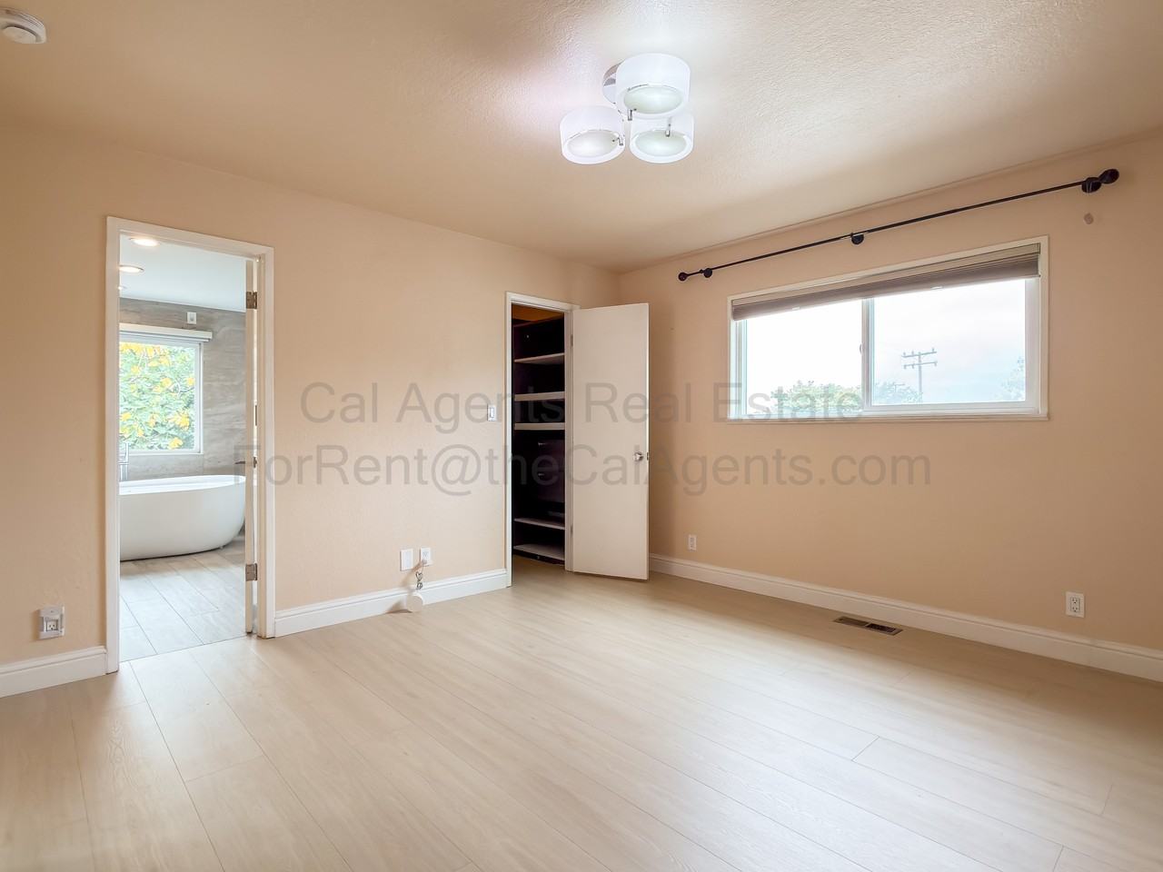 23940 Carmelita Dr #1 - Photo 7 of 20