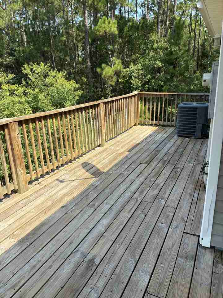 6114 E Pike St #1 - Photo 3 of 3