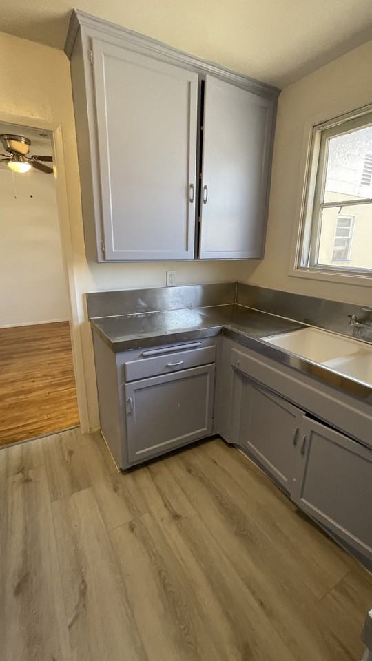 2473 Silver Lake Blvd #2473C - Photo 2 of 29