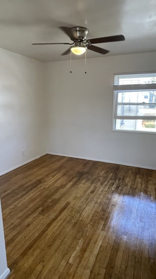 2473 Silver Lake Blvd #2473C - Photo 3 of 29