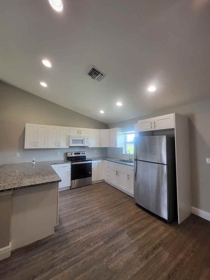 8309 Lena Ct #1 - Photo 4 of 14