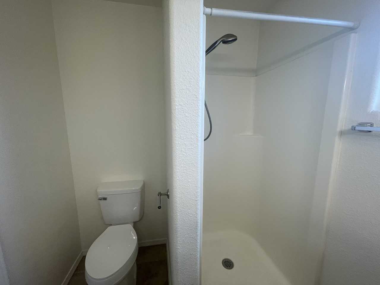3205 23rd Ave Se #1 - Photo 6 of 6