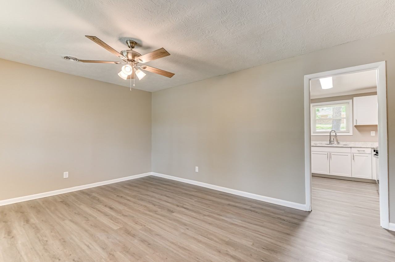 2328 Prague Ct #1 - Photo 3 of 12