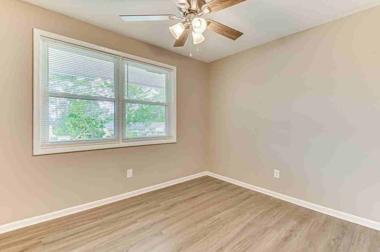 2328 Prague Ct #1 - Photo 5 of 12