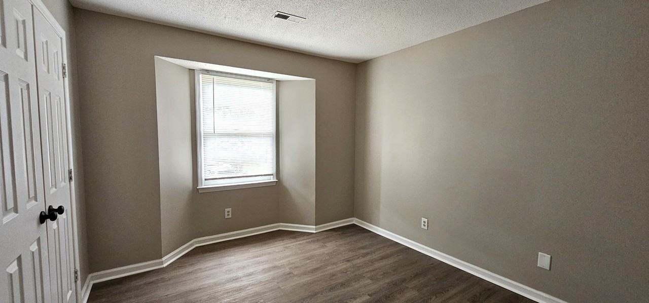 2332 2332 West Vandalia RoadUnit M #M - Photo 6 of 11
