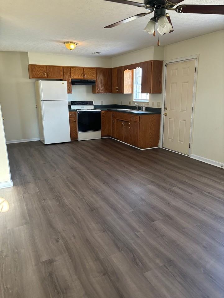 347 Hill St #1 - Photo 2 of 5