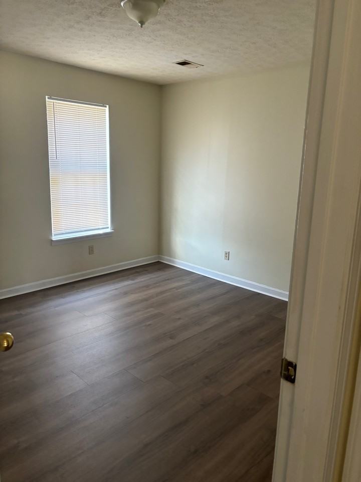347 Hill St #1 - Photo 4 of 5