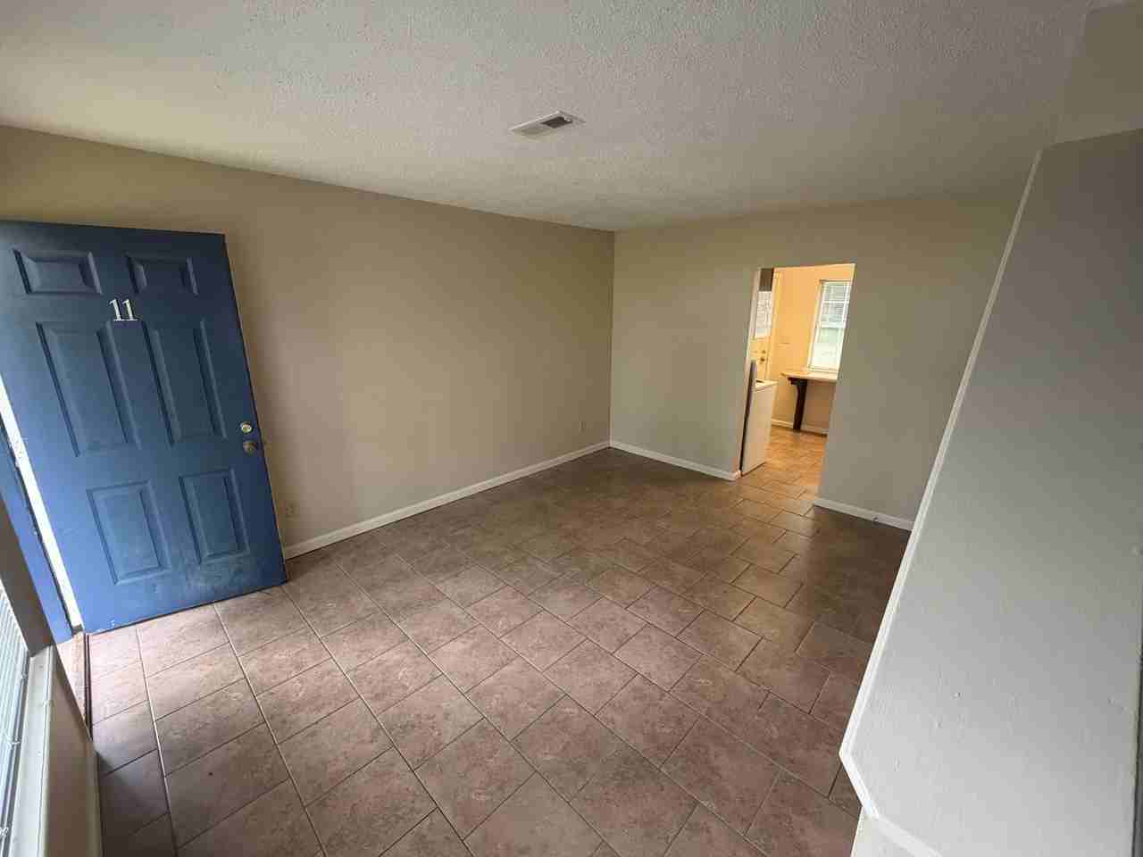 200 W. McMillian Street - Photo 6 of 10