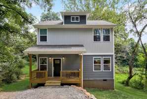 featured image of 47 Hillcrest Rd #1