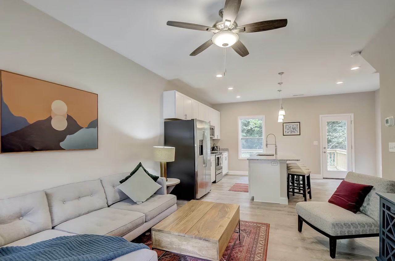 47 Hillcrest Rd #1 - Photo 6 of 15