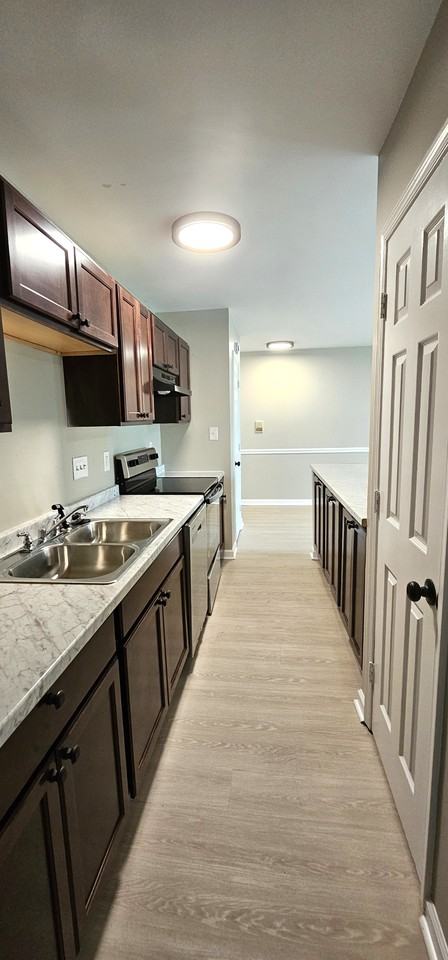 3109 Darden RoadUnit B #B - Photo 5 of 27