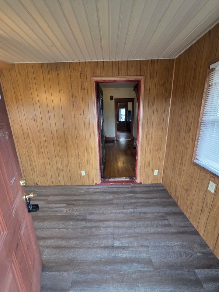 239 - Photo 5 of 25