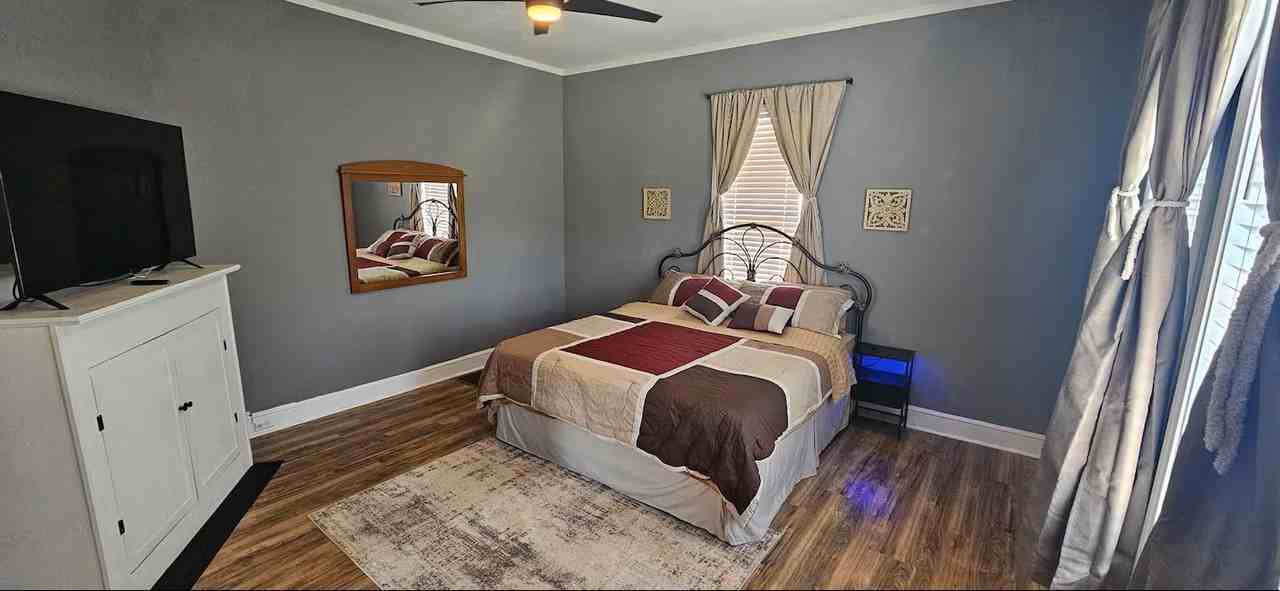 115 Larch Cir #1 - Photo 5 of 14