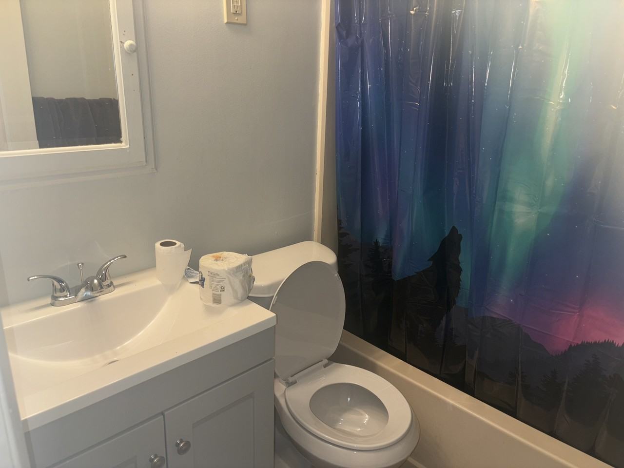 282 N Beverly Ave #1 - Photo 5 of 14