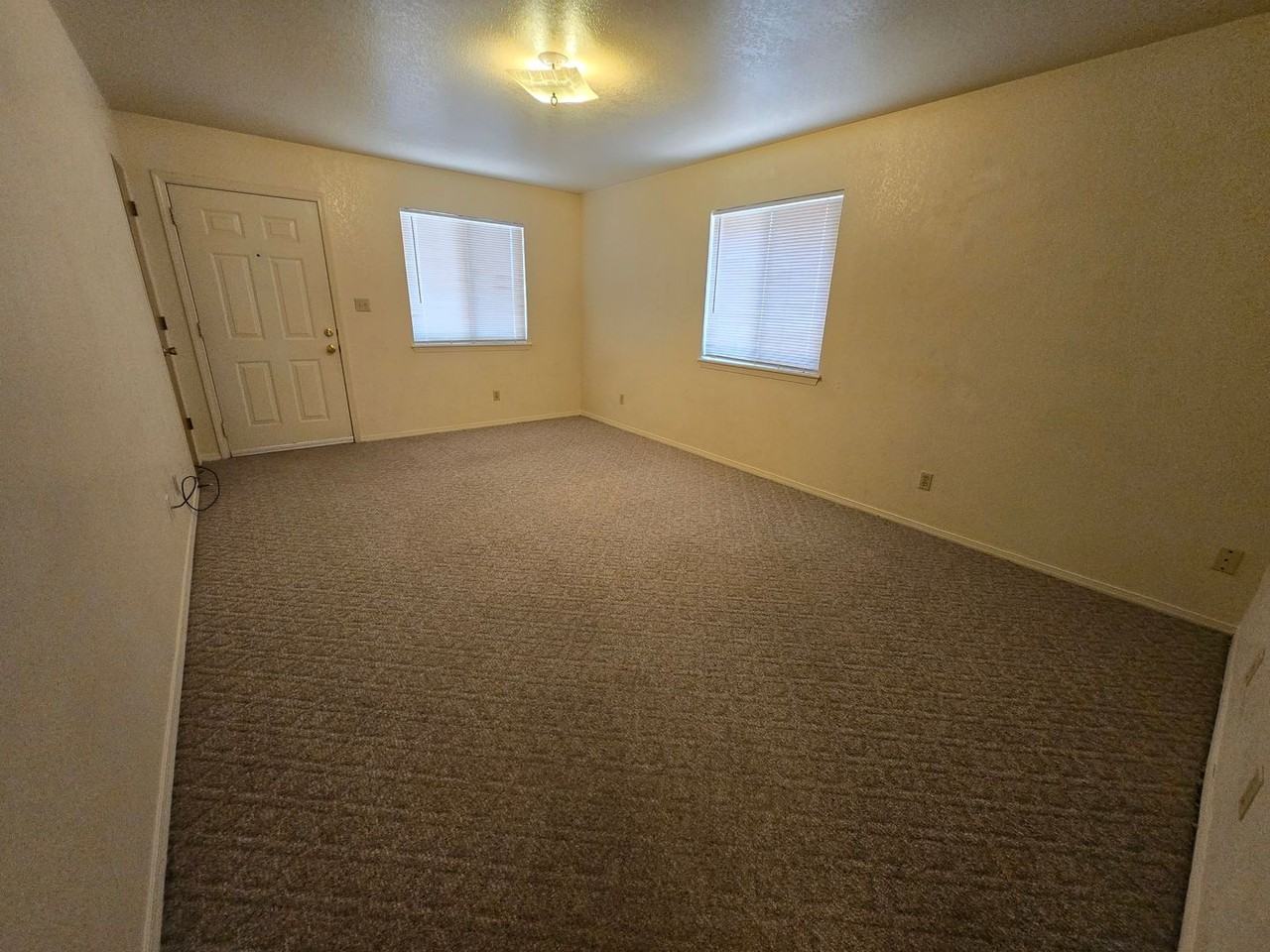 Meadow Lane Apartments - Photo 3 of 28