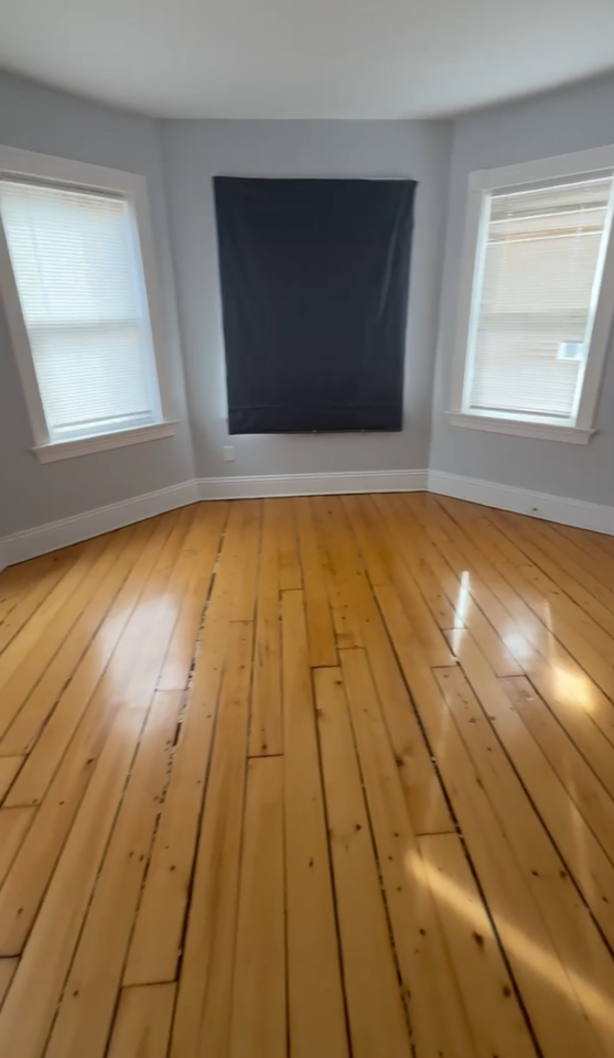21 Goddard St #2 - Photo 6 of 6