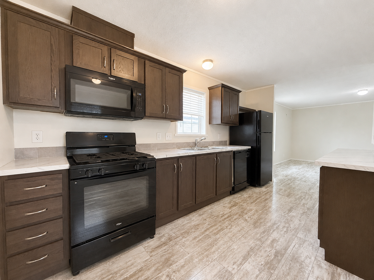 11708 Cascade Cir #184 - Photo 5 of 28